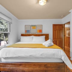 Pike's Mountain Chalet