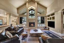 Pikes Peakside Getaway - Image 5