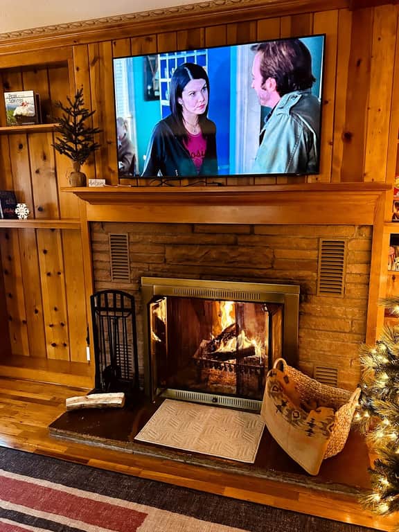 Pike's Mountain Chalet - Image 2