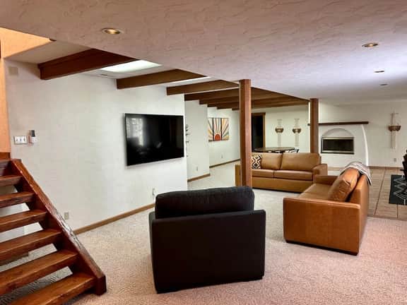 Cabin at Pike's Peak Falls - Image 5